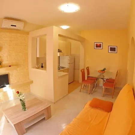 With A Parking Space Sukosan, Zadar - 22883 *