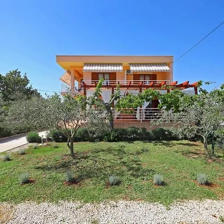 With A Parking Space Sukosan, Zadar - 22883 *