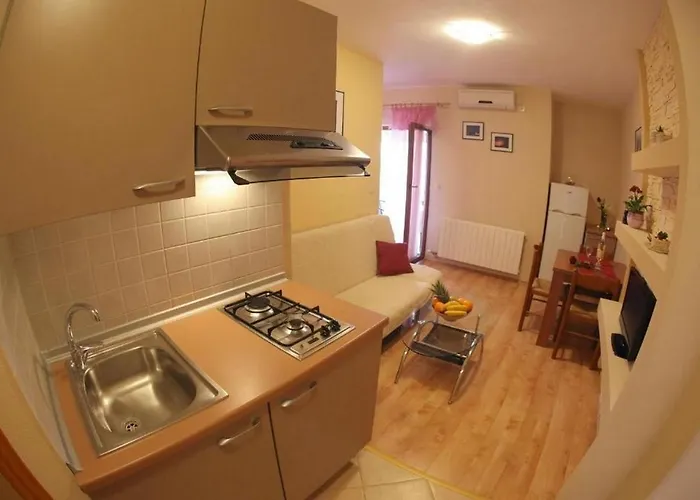 Apartamento With A Parking Space Sukosan, Zadar - 22883 *