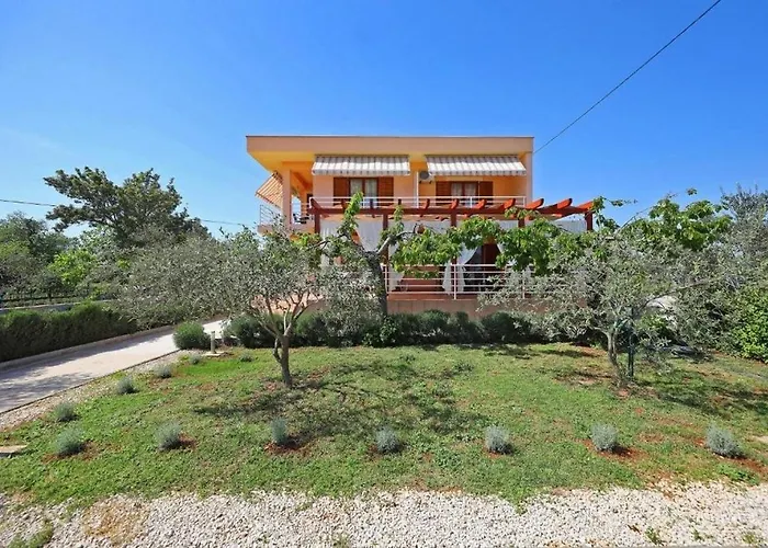 With A Parking Space Sukosan, Zadar - 22883 *